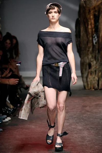 Look 46